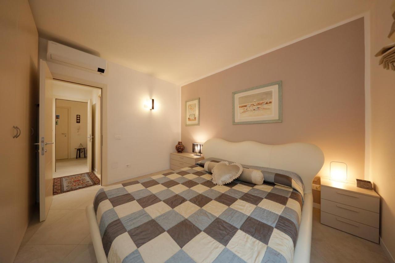 Siena Uptown - Sabrina'S Charming Apartment 외부 사진