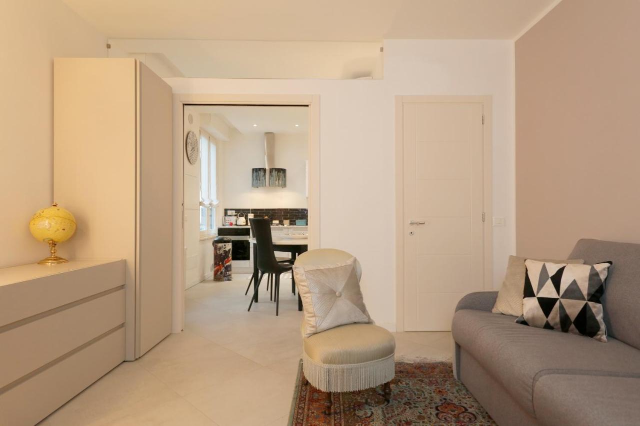Siena Uptown - Sabrina'S Charming Apartment 외부 사진